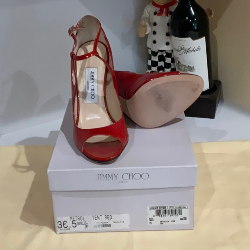 Ladies shoes